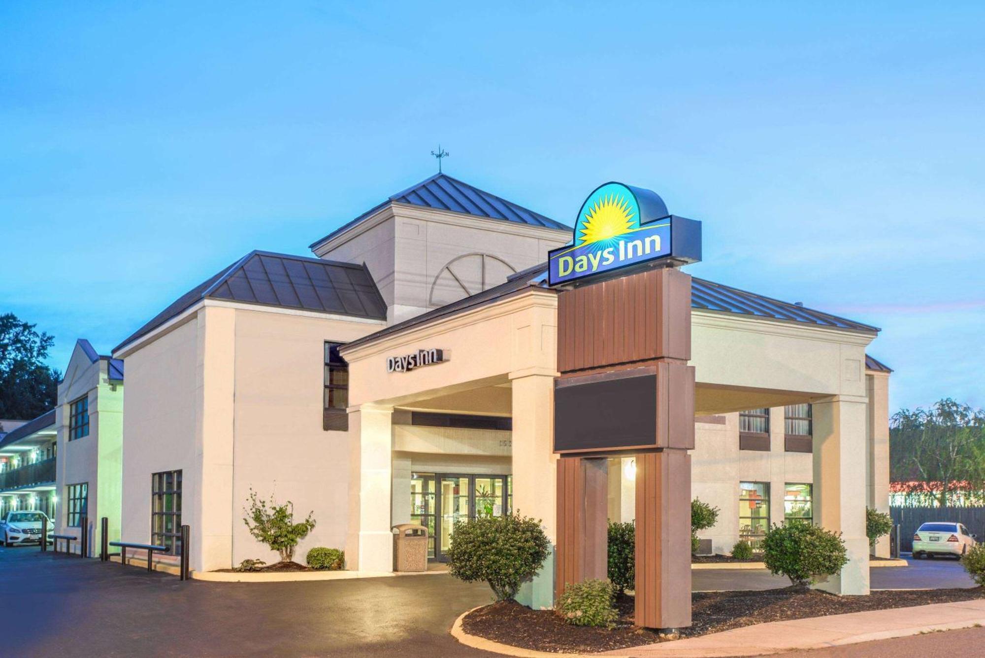 Days Inn By Wyndham Salem Dış mekan fotoğraf